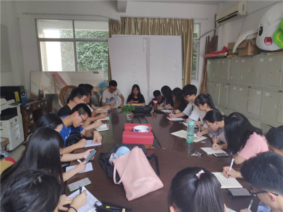福建师范大学福清分校实践队走进三华农业园探索现代农业